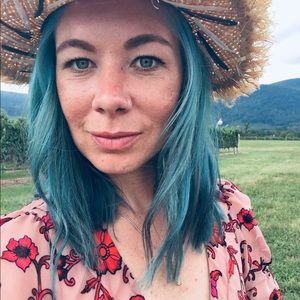 Meet your Posher, Alana